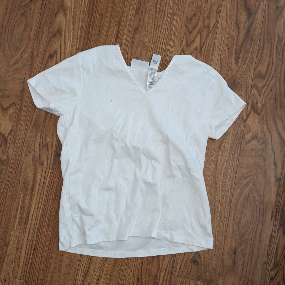 White tee